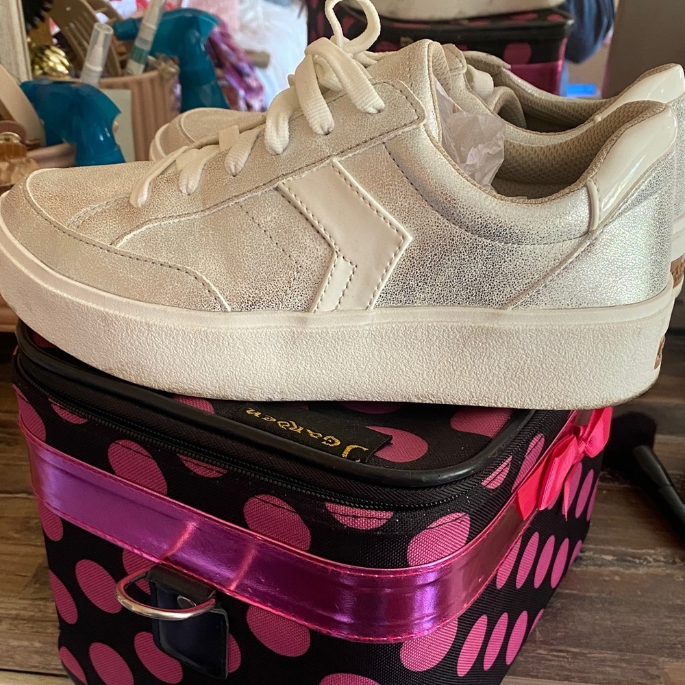 Dr. Schols silver sneakers